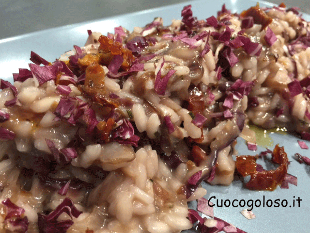 risotto-con-radicchio-rosso-e-pomodori-secchi.8 Risotto con Radicchio Rosso e Pomodori Secchi
