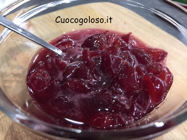 composta-di-ciliegie.3 Composta di Ciliegie, ottima salsa per i vostri dolci