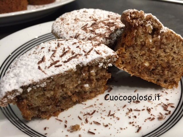 muffin-con-gelato-alla-crema-frutta-secca-e-cioccolato.6 Muffin al Gelato alla Crema con Frutta Secca e Cioccolato