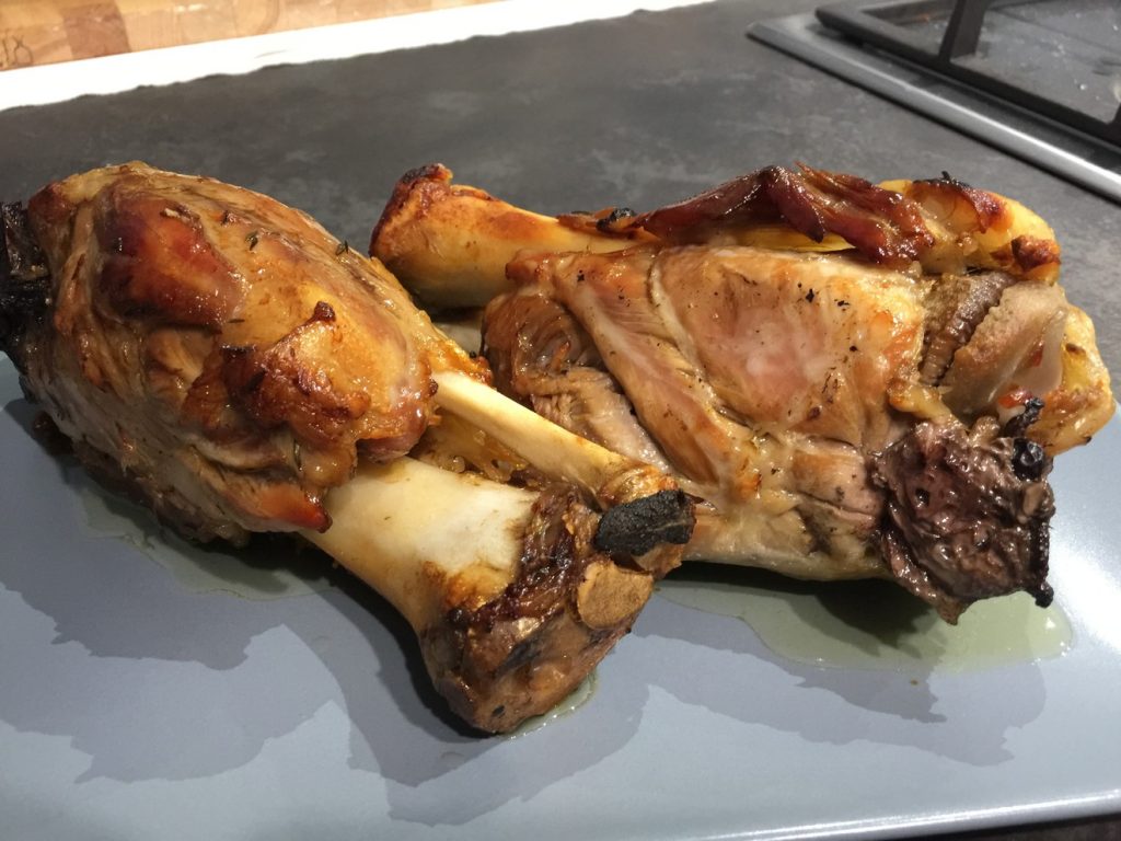 34F6FEF4-D21B-47DF-A773-071C042AE061-1024x768 Stinco di Maiale al Forno