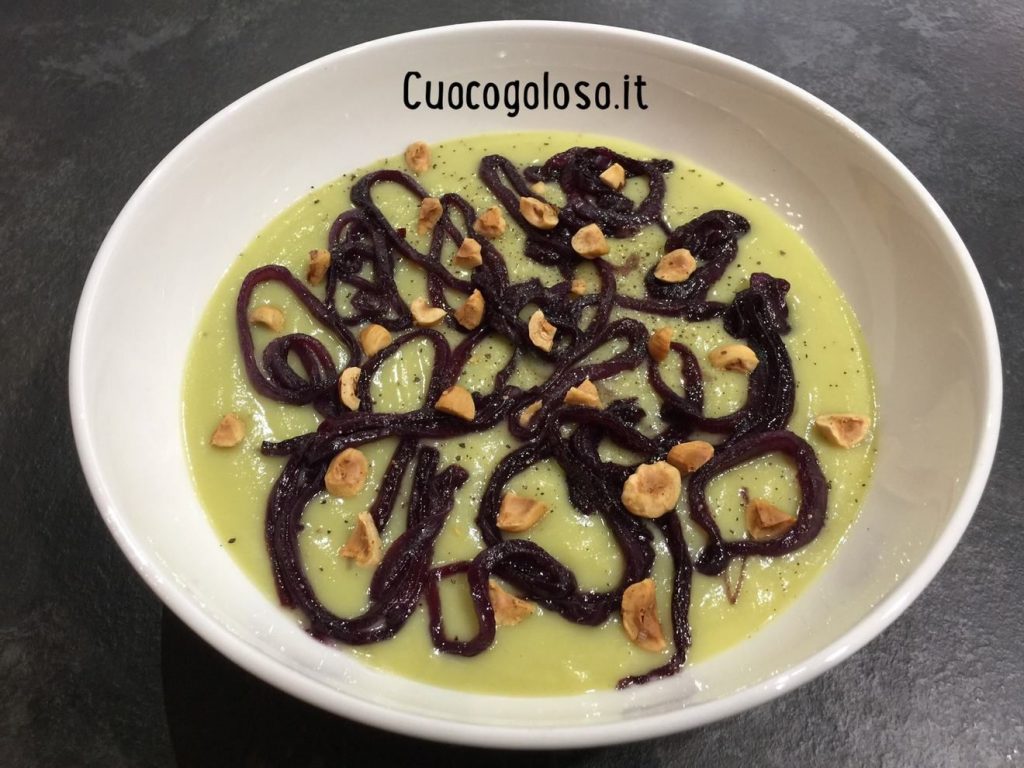 ADF69027-E2C4-47A5-921D-8335869F9D1F-1024x768 Vellutata di Patate e Cavolini di Bruxelles con Cipolla di Tropea brasata al Sangiovese e Nocciole Piemonte