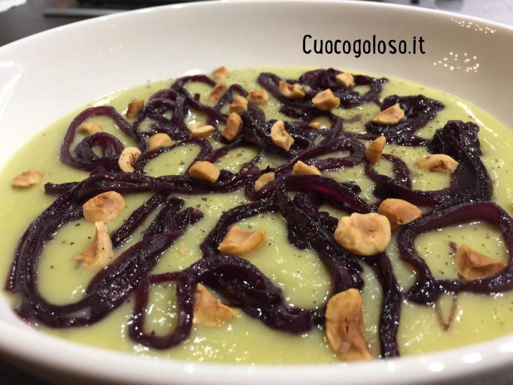 EDC2EA8F-F156-496B-B735-8C3574D04C6B-1024x768 Vellutata di Patate e Cavolini di Bruxelles con Cipolla di Tropea brasata al Sangiovese e Nocciole Piemonte