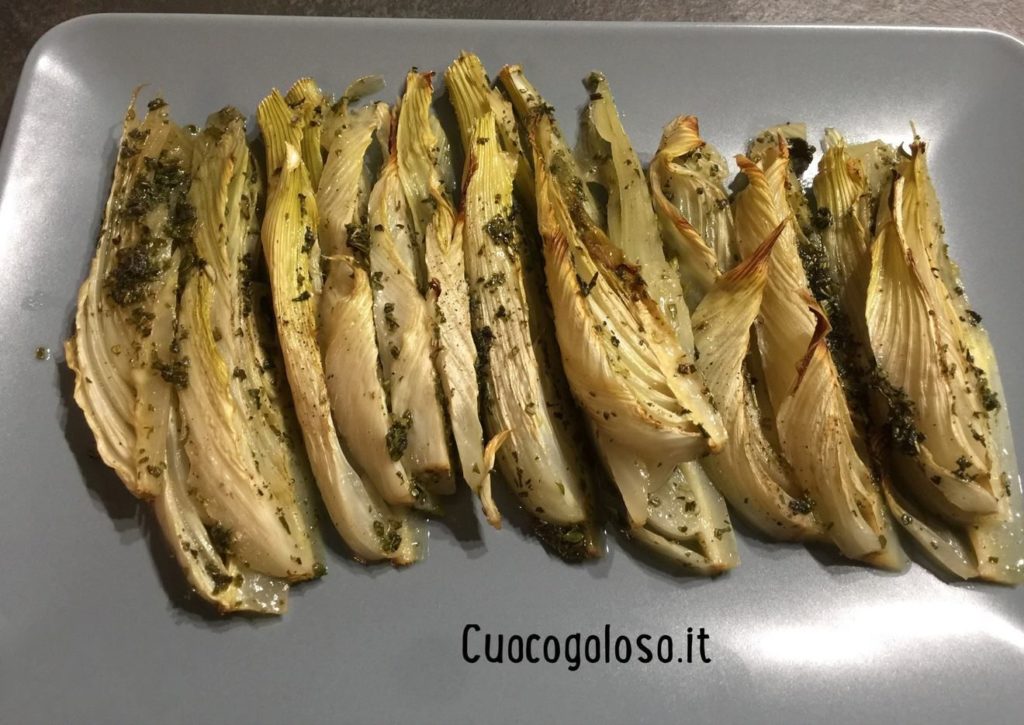 10E8FA43-D79F-4817-BE57-A2F1733A6868-1024x725 Spicchi di Finocchio con Erbe Aromatiche al Forno