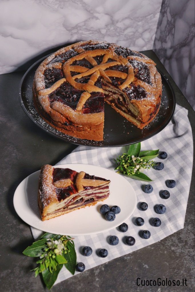 9E8F3BB5-A6E5-4CB7-BEDF-CBFA7CCD9F91-683x1024 Torta Stratificata con Confettura di Mirtilli e Gocce di Cioccolato