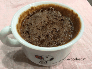 Torta-in-Tazza-al-Cioccolato-con-Cuore-di-Nutella-e-Fragole-300x225 Torta in Tazza al Cioccolato con Cuore di Nutella e Fragole alla Strega