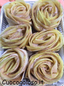 rose-di-mele-golose-8-225x300 Rose di Mele Golose