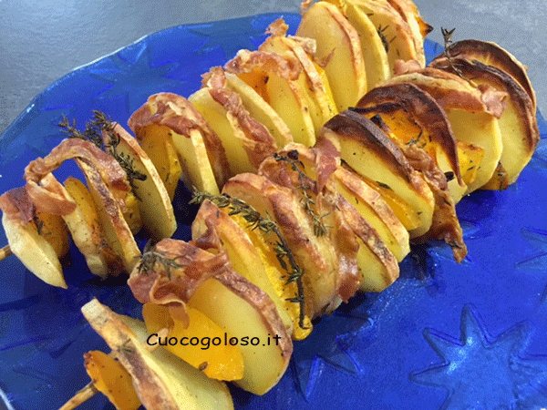 Spiedoni di patate e zucca al forno