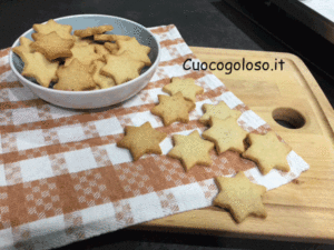 biscotti-di-frolla-alle-nocciole-300x225 Biscotti di Pasta Frolla alla Nocciola