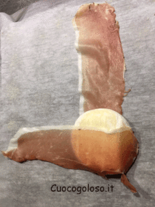 fagottino-cremosi-con-tomino-e-speck-225x300 Fagottino filante con Tomino e Speck