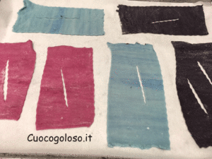 frappe-colorate.2-300x225 Frappe di Carnevale Colorate con Bolle Giganti