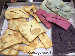 frappe-colorate.5-300x225 Frappe di Carnevale Colorate con Bolle Giganti