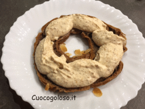 Paris-Brest-al-Cacao-con-Crema-Chantilly-al-Croccante-di-Nocciole.3-300x225 Paris Brest al Cacao con Crema Chantilly al Croccante di Nocciole