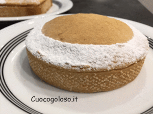 tortine-rustiche-con-mele-e-uvetta.8-300x225 Scrigni di Frolla all’Arancia ripieni di Mele e Uvetta
