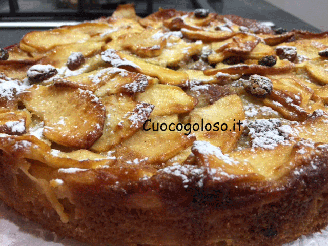 IMG_5575 Torta Abbuffata di Mele e Uvetta al Profumo di Limone