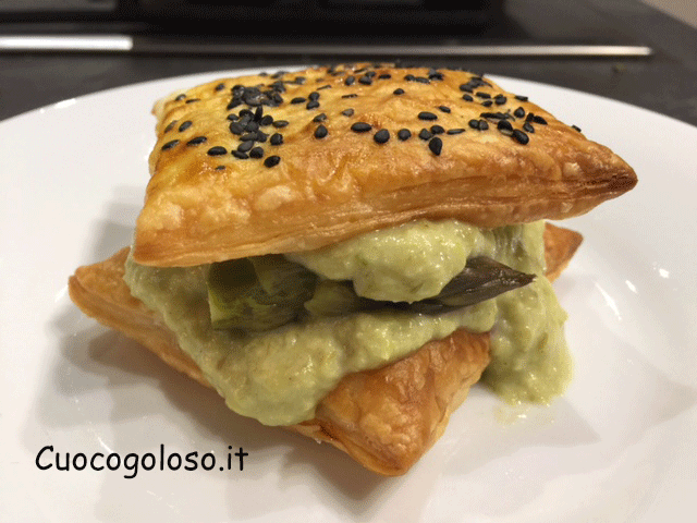 Sfoglie Croccanti con Crema agli Asparagi e Gorgonzola