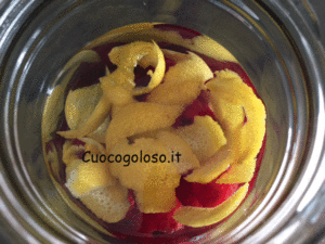 liquore-ai-lamponi-e-limoni-300x225 Crema liquorosa ai Lamponi e Limone