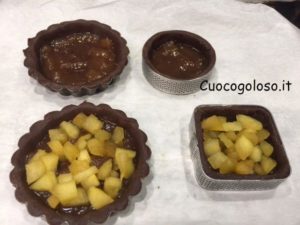 crostatina-passione-alla-mela.9-300x225 Crostatine Passione alla Mela