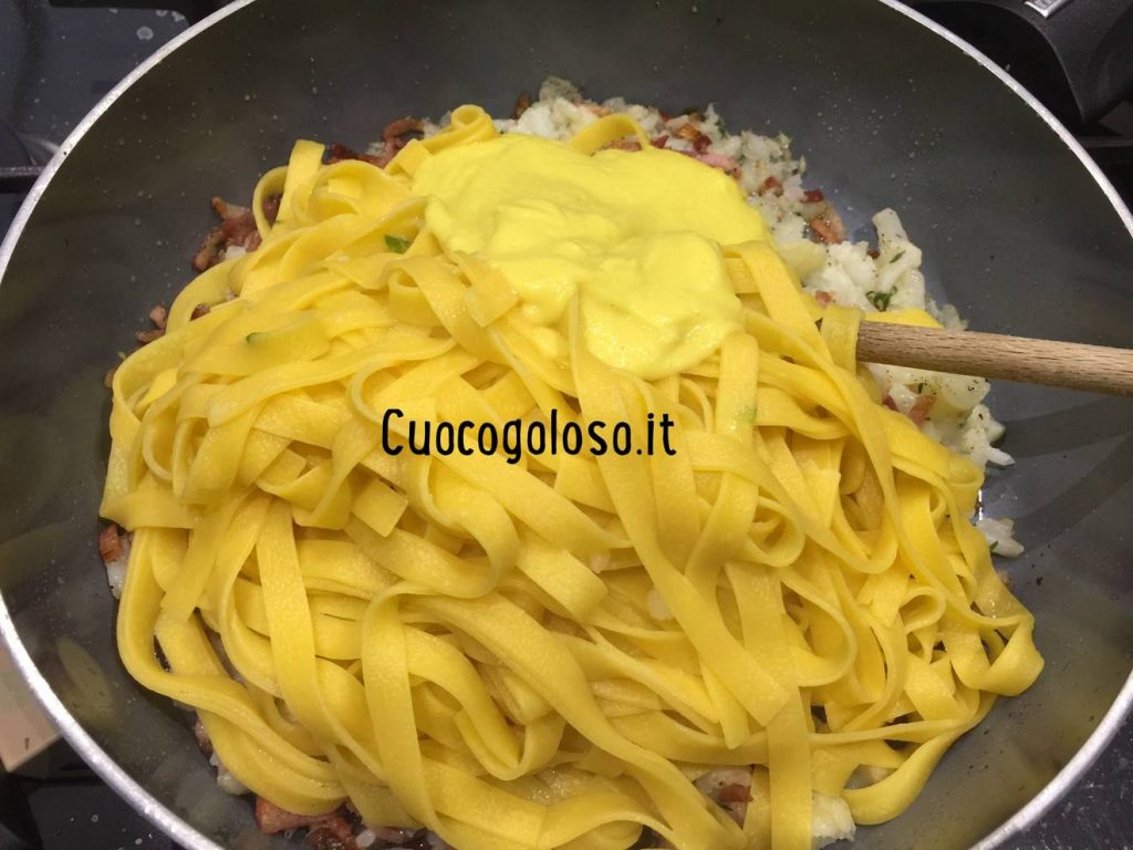 2951DBC7-486E-4475-9D16-BD279F283216-1024x768 Tagliatelle senza glutine con Pancetta Affumicata e Cavolfiori