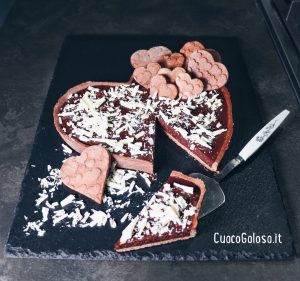 98DA0896-97BE-4BE1-902B-C7E4284FBB74-300x281 Crostata Prospettiva di Cuori