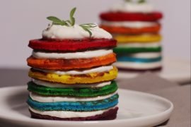 Rainbow Pancakes Salati con Crema di Formaggio Caprino e Limone