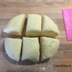 99443275-EF09-4F39-8E1F-7B3E3AD6F913-150x150 Torta Stratificata con Confettura di Mirtilli e Gocce di Cioccolato