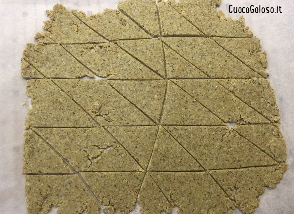 Crackers di Grano Saraceno e Mandorle senza Glutine