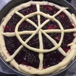 DD5054DA-8C16-4772-9689-A62E825BE132-150x150 Torta Stratificata con Confettura di Mirtilli e Gocce di Cioccolato