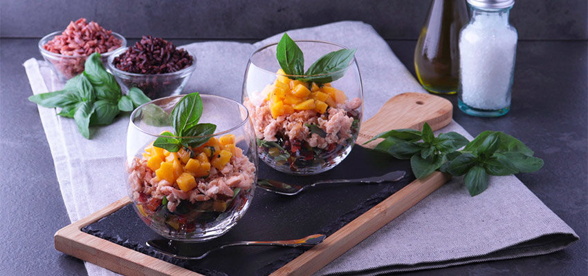 SITO-1-850x400 Insalata di Risi Scuri e Verdure con Salmone e Mango