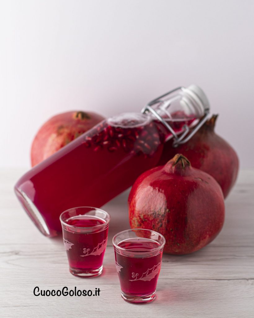 IMG_1850-scaled-819x1024 Liquore al Melograno