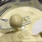 IMG_4197-150x150 Tartufini Mimosa al Cioccolato Bianco con Cuore di Nocciola