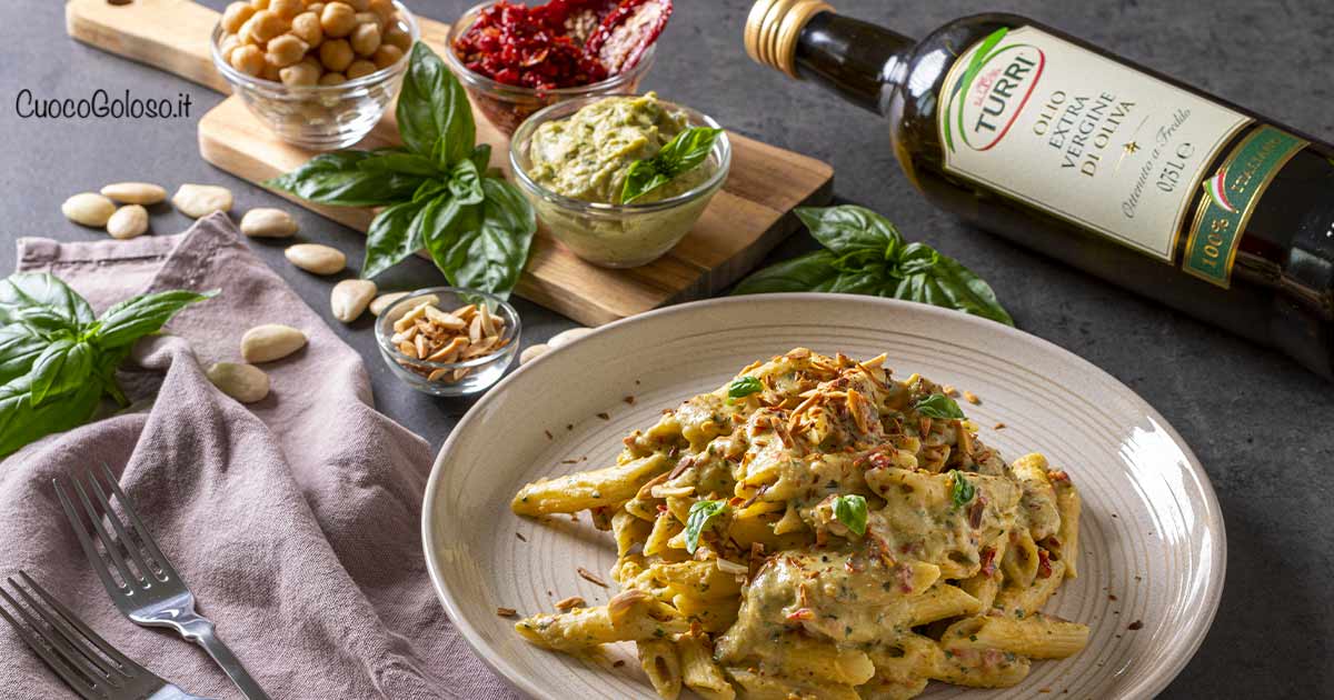 Penne con Pesto di Ceci e Pomodori Secchi