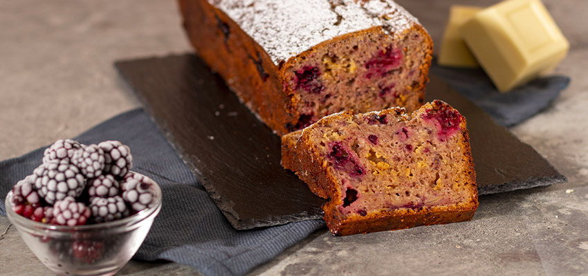 BLOG-2 Plumcake Semintegrale con More e Cioccolato Bianco